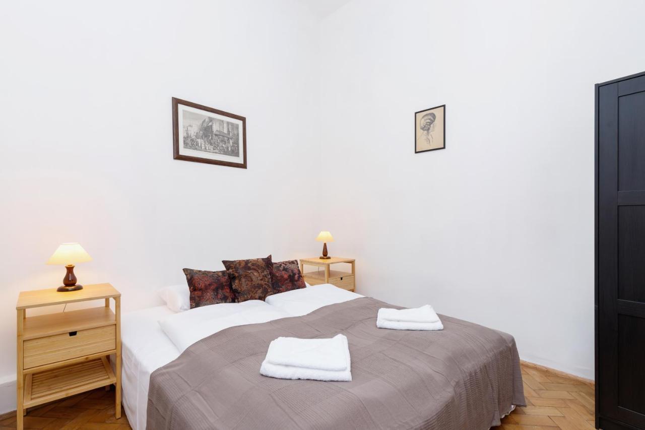 Apartment Pijarska Krakow By Noclegi Renters Экстерьер фото