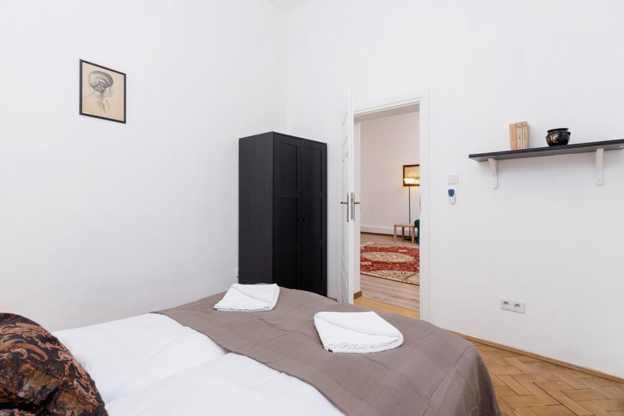 Apartment Pijarska Krakow By Noclegi Renters Экстерьер фото