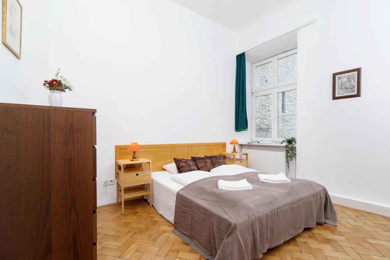 Apartment Pijarska Krakow By Noclegi Renters Экстерьер фото