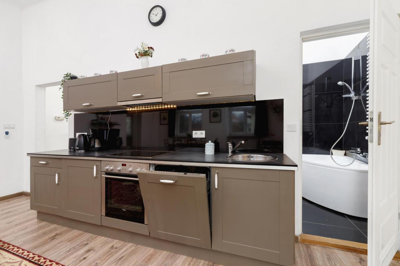 Apartment Pijarska Krakow By Noclegi Renters Экстерьер фото